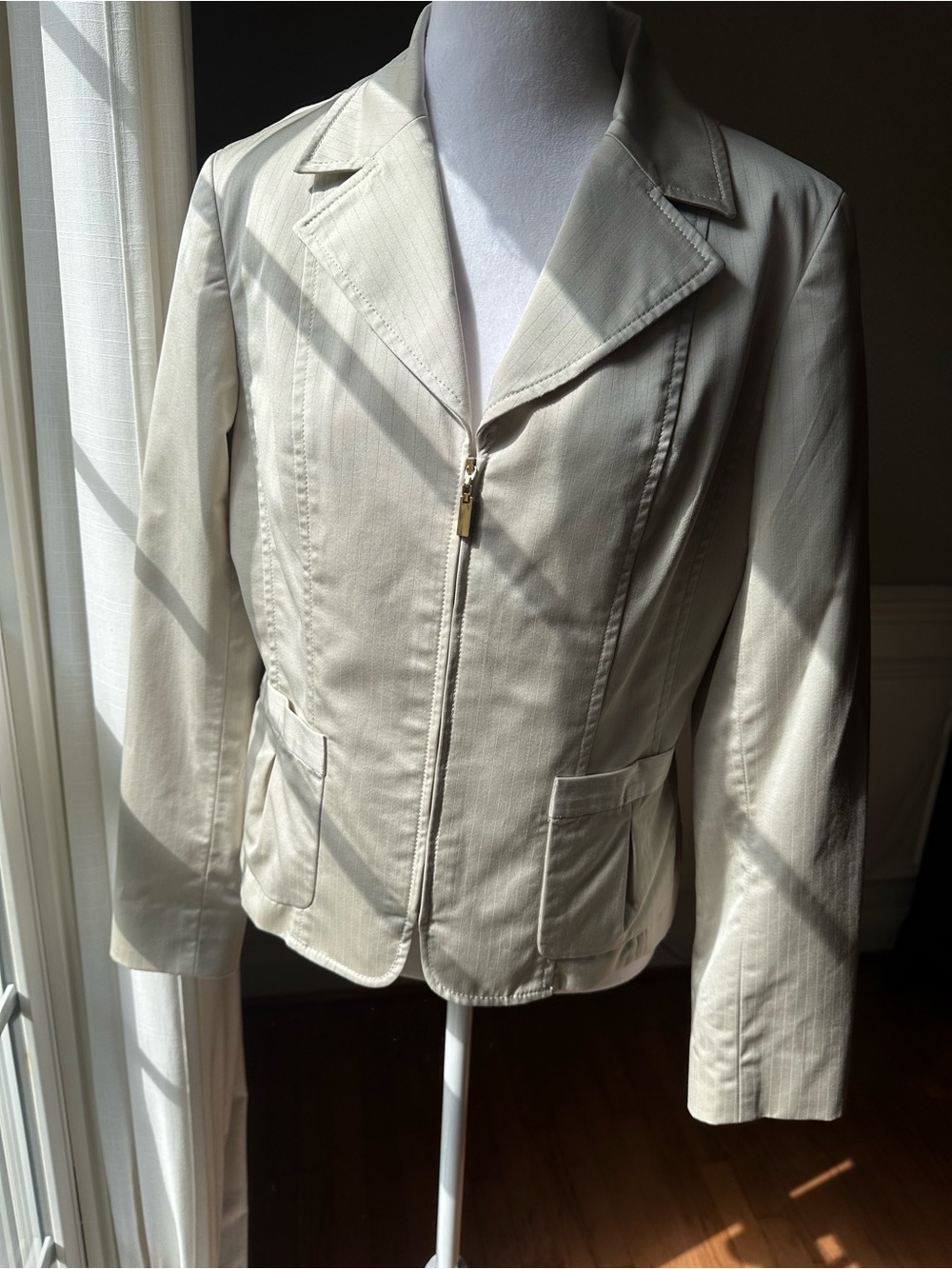Doncaster Cream Zip-Front Tailored Blazer and Pants